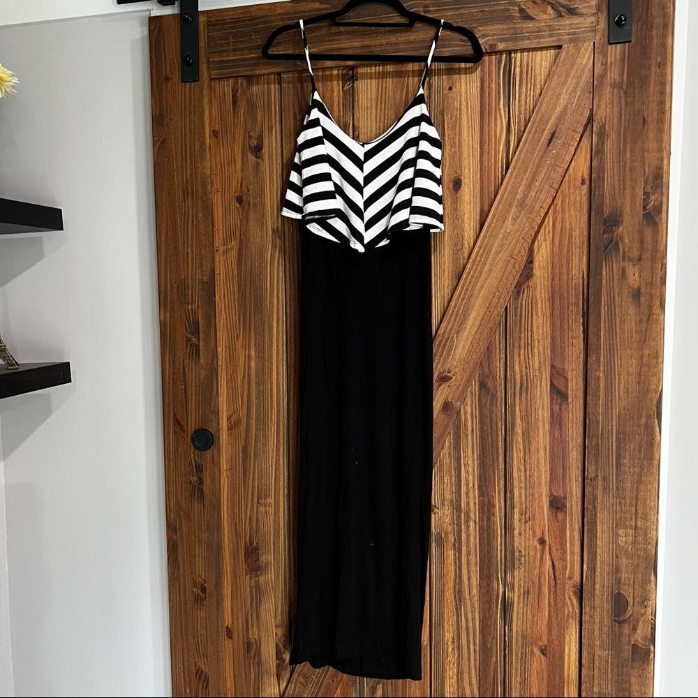 Rebel Sugar XS Maxi Dress - Picture 3 of 5